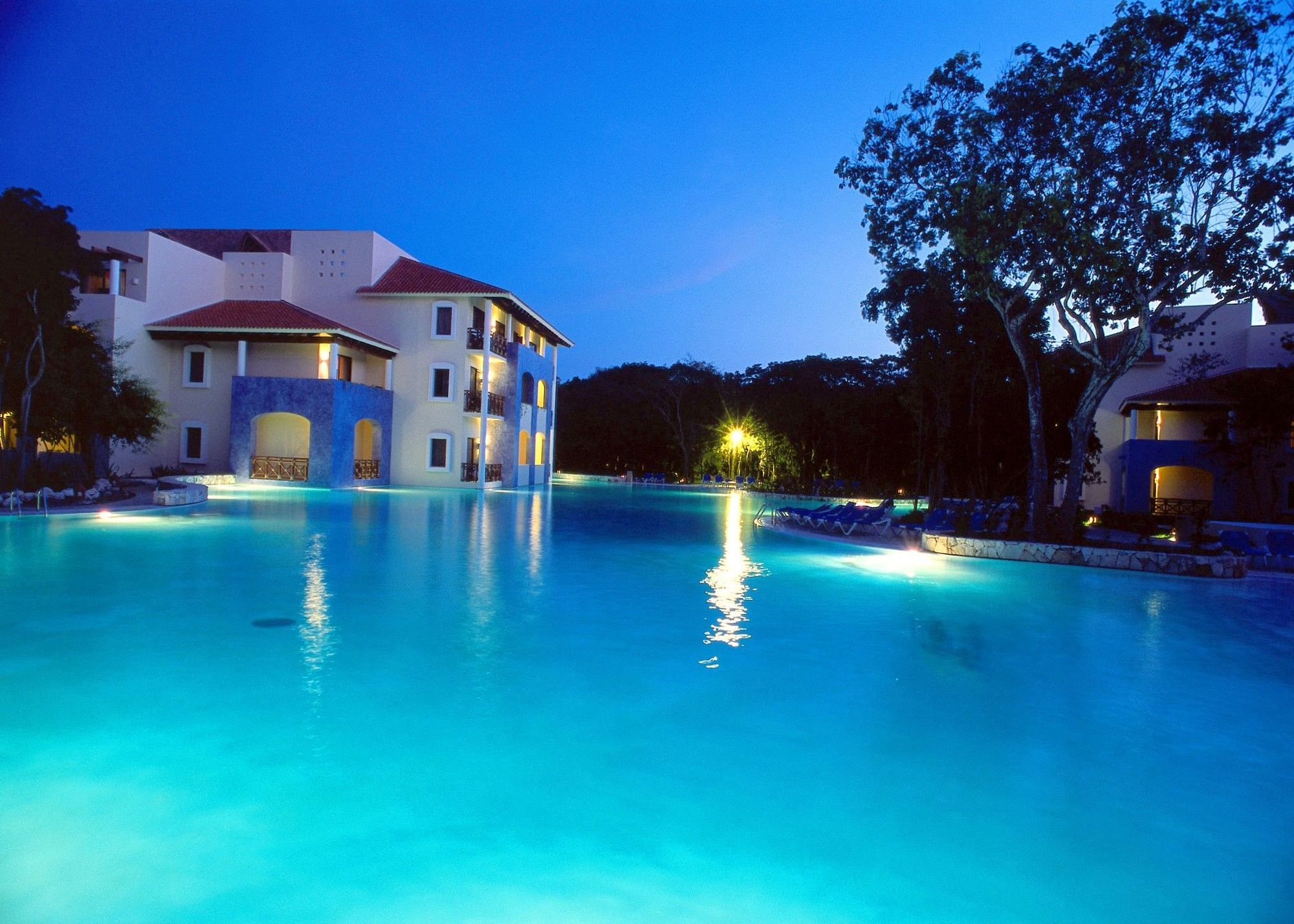 Occidental Grand Xcaret All Inclusive Hotel Los Dos Compadres Экстерьер фото